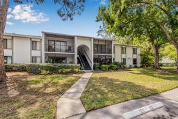 Picture of 1281 Pine Ridge Circle E Unit H1, Tarpon Springs, FL 34688