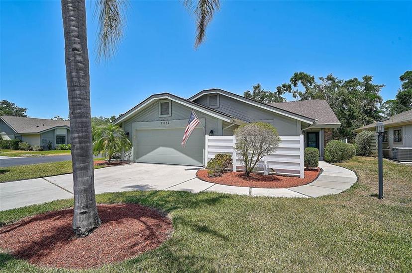 Picture of 7817 Pine Trace Drive Unit 15, Sarasota FL 34243