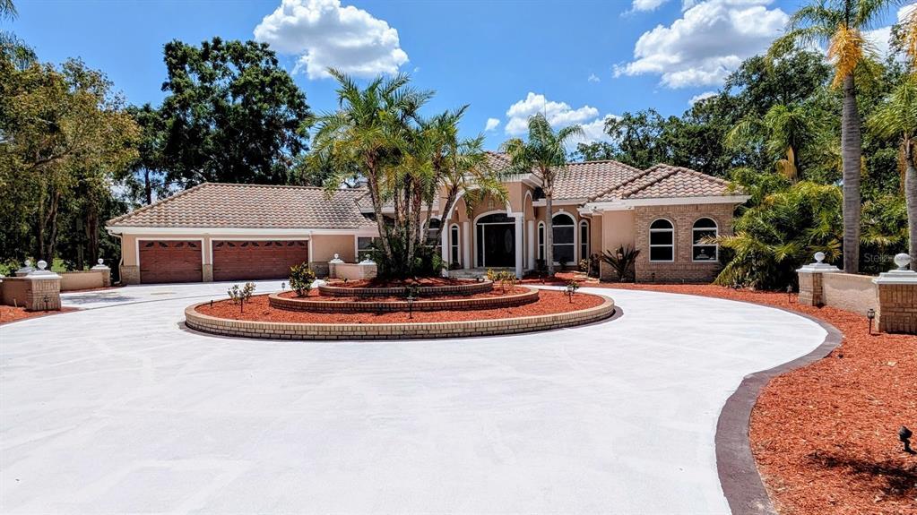 Picture of 4872 Silverthorne Court, Oldsmar, FL 34677