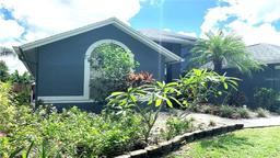 Picture of 16505 Lake Heather Drive, Tampa, FL 33618