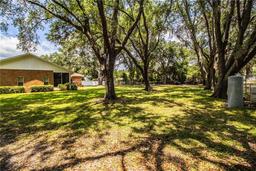Picture of 909 Lake Deeson Point, Lakeland, FL 33805