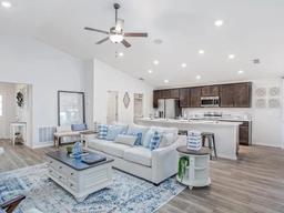Picture of 1424 Portmore Drive, Mulberry, FL 33860