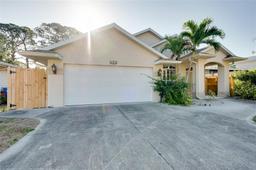 Picture of 429 Riviera Street, Venice, FL 34285
