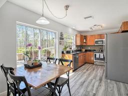 Picture of 9401 Willow Cove Court, Tampa, FL 33647