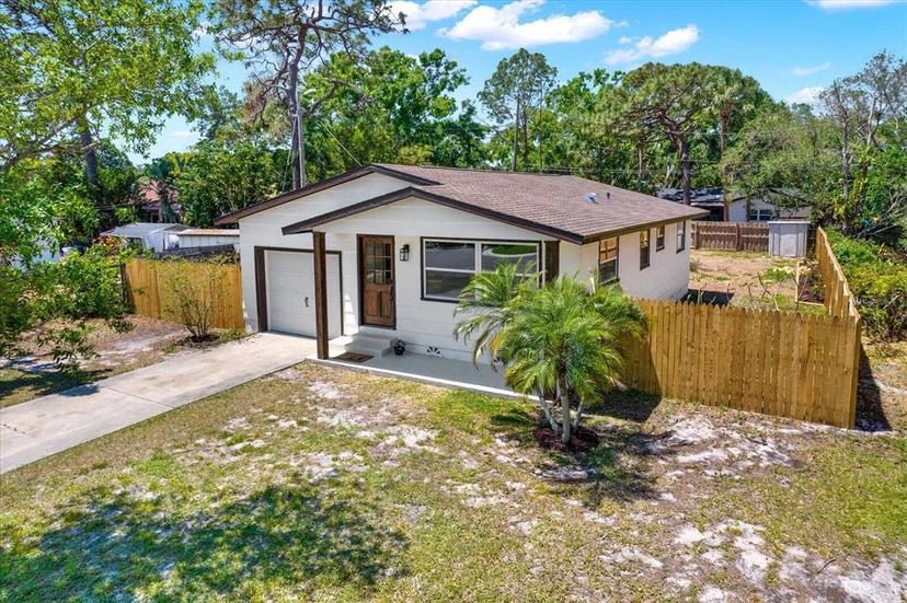 Picture of 6220 Pershing Street Ne, St Petersburg FL 33702