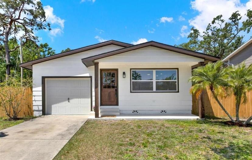 Picture of 6220 Pershing Street Ne, St Petersburg FL 33702
