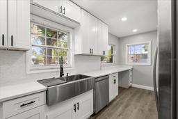 Picture of 2014 10Th Street Nw, Winter Haven, FL 33881
