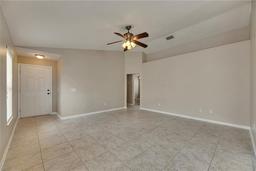 Picture of 925 Windton Oak Drive, Ruskin, FL 33570