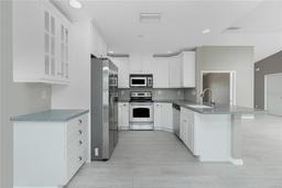 Picture of 10164 Stonecrop Avenue, Englewood, FL 34224