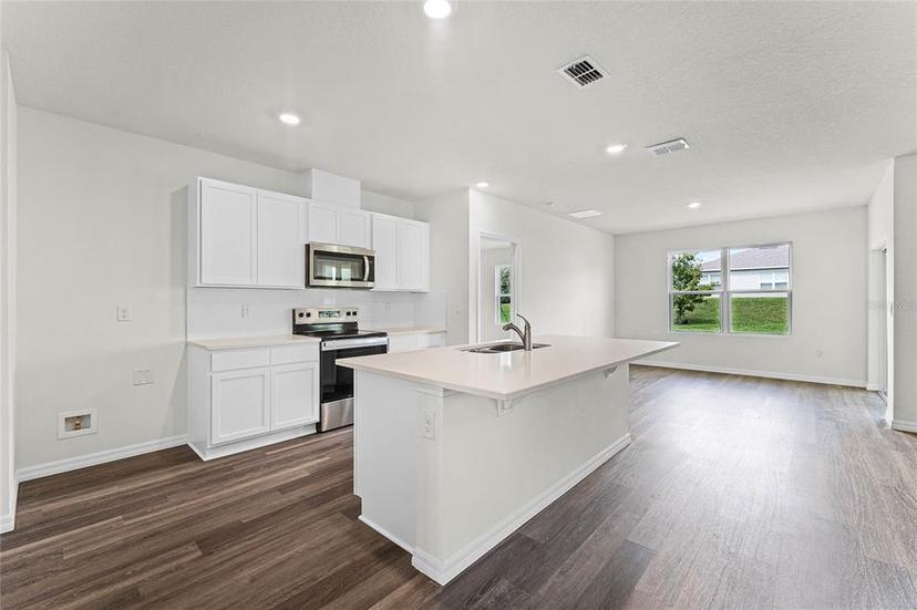 Picture of 5111 Marshelder Street, Apopka FL 32712
