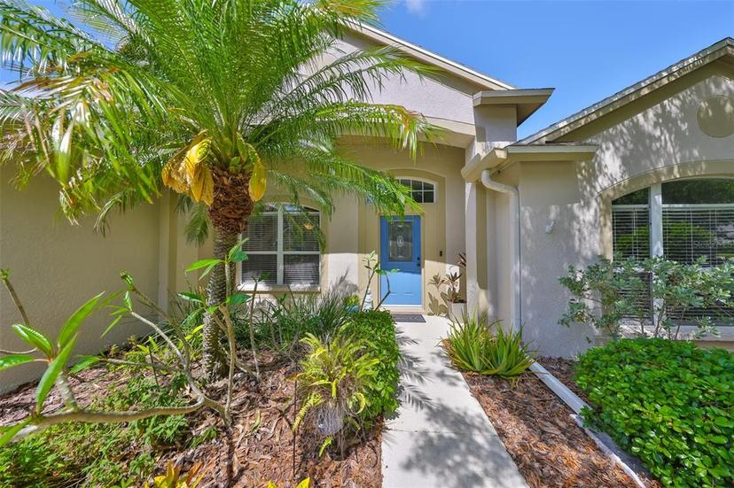 Picture of 6107 Heroncrest Court, Lithia FL 33547