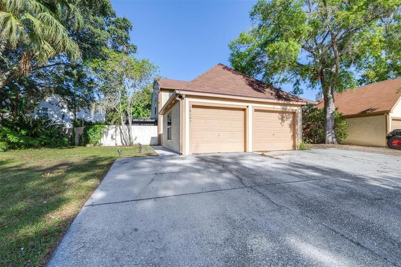 Picture of 16107 Dawnview Drive, Tampa FL 33624