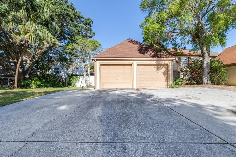 Picture of 16107 Dawnview Drive, Tampa FL 33624