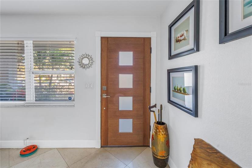 Picture of 1990 59Th Street N, St Petersburg FL 33710