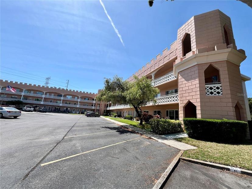 Picture of 2457 Ecuadorian Way Unit 57, Clearwater FL 33763