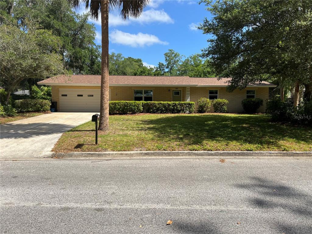 Picture of 4004 NW 17Th Place, Gainesville, FL 32605
