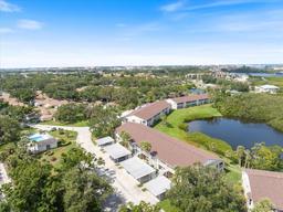 Picture of 821 Waterside Drive Unit 205, Venice, FL 34285