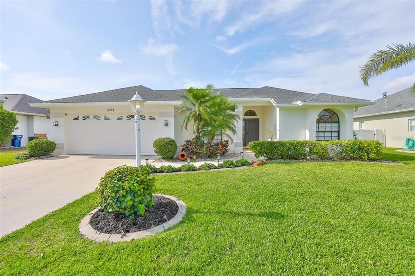 Picture of 6332 35Th Avenue Circle E, Palmetto FL 34221
