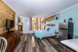 Picture of 2043 S Atlantic Avenue Unit 105, Daytona Beach Shores, FL 32118