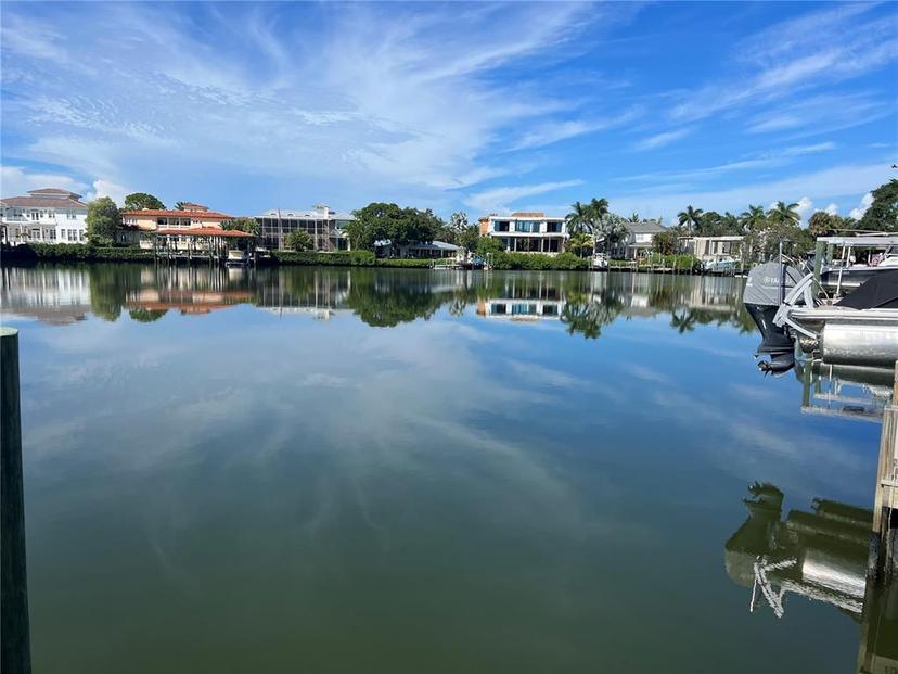 Picture of 4 W Spanish Main Street, Tampa FL 33609