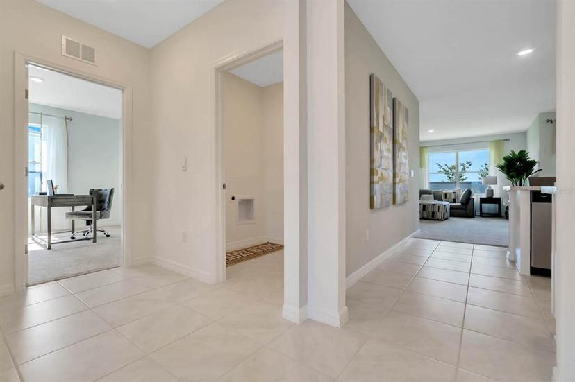 Picture of 203 Taylor Groves Drive, Lake Wales FL 33853