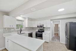 Picture of 326 Evergreen Court, Apopka, FL 32712