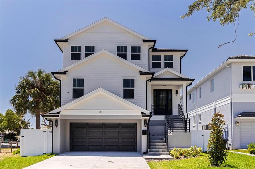 Picture of 1811 Bayou Grande Boulevard Ne, St Petersburg FL 33703
