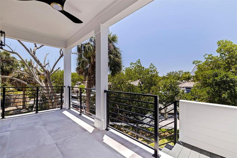 Picture of 1811 Bayou Grande Boulevard Ne, St Petersburg FL 33703