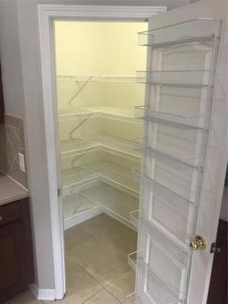 Picture of 10402 Tulip Field Way, Riverview, FL 33578