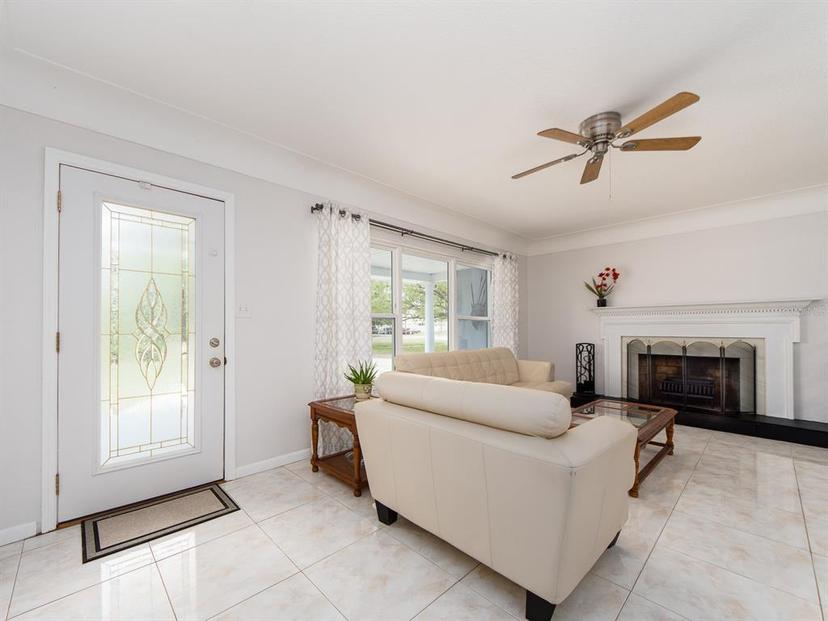 Picture of 949 Virginia Street, Dunedin FL 34698
