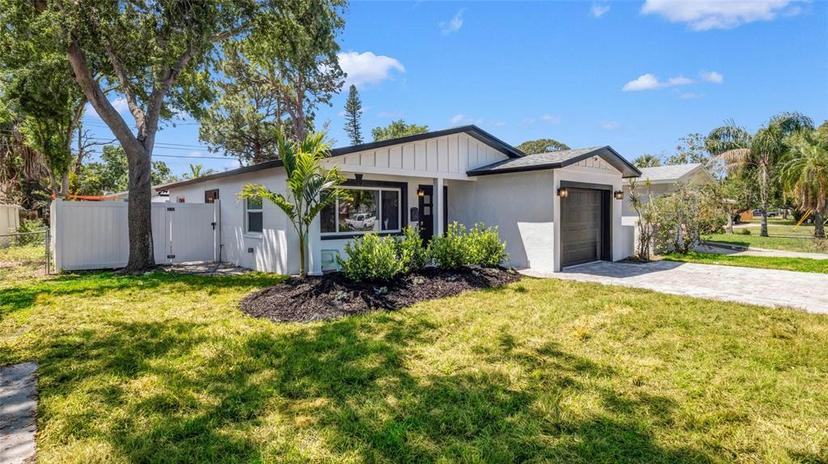 Picture of 1710 Shore Acres Boulevard Ne, St Petersburg FL 33703