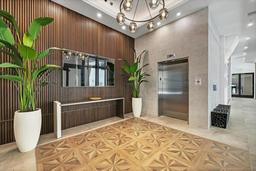 Picture of 33 S Palm Avenue Unit 1403, Sarasota, FL 34236