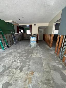 Picture of 4580 Overlook Drive Ne Unit 189, St Petersburg, FL 33703