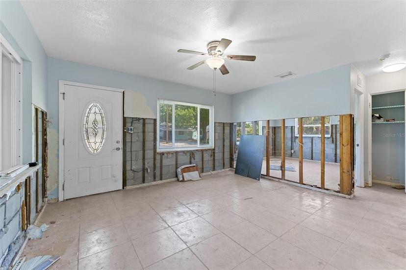 Picture of 6750 Hibiscus Avenue S, South Pasadena FL 33707