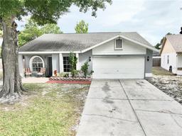 Picture of 11314 Silverleaf Court, Riverview, FL 33579