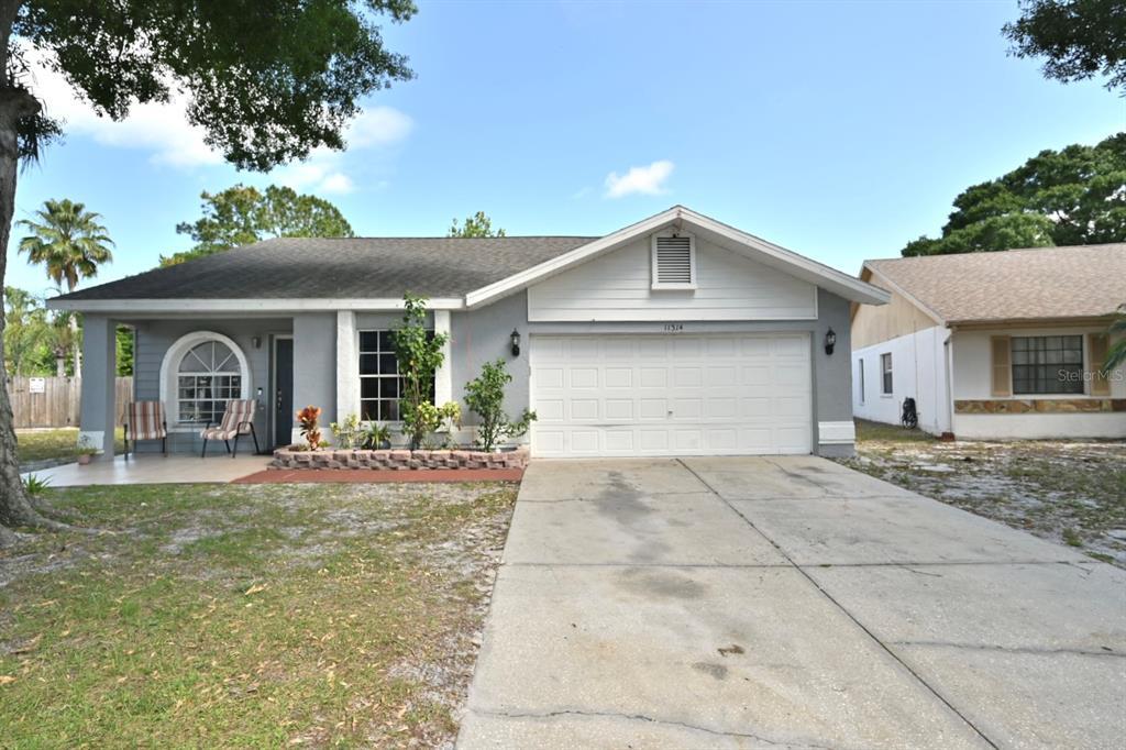 Picture of 11314 Silverleaf Court, Riverview, FL 33579