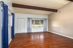 Picture of 400 6Th Street Ne, Fort Meade, FL 33841