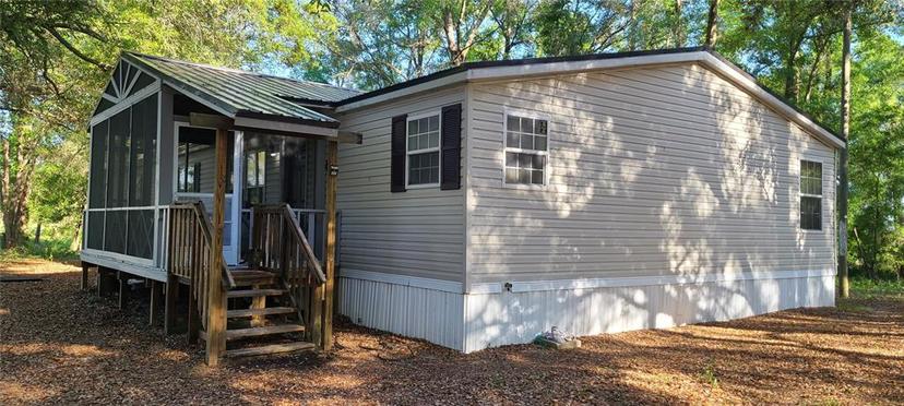 Picture of 24515 SW 61St Place, Newberry FL 32669