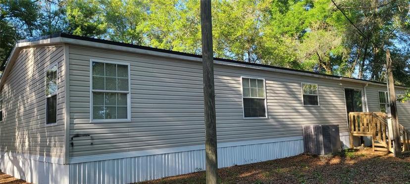 Picture of 24515 SW 61St Place, Newberry FL 32669