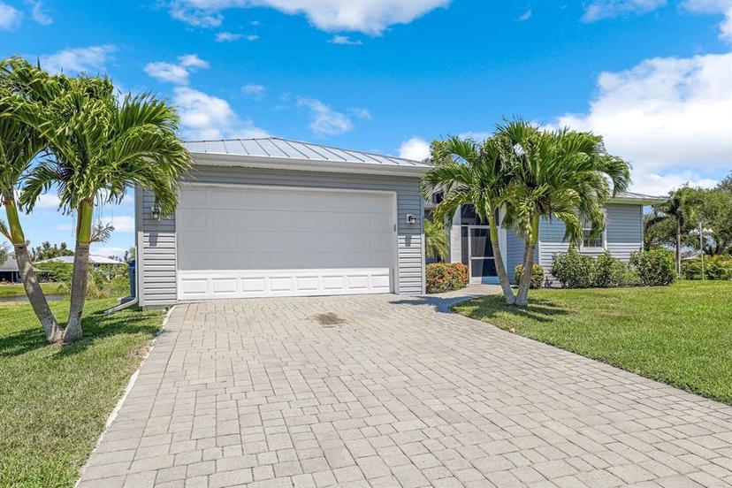 Picture of 4507 Lake Heather Circle, St James City FL 33956
