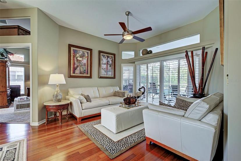 Picture of 1037 Beckley Circle, Venice FL 34292
