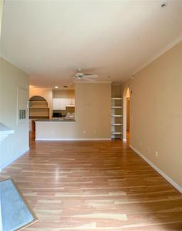 Picture of 860 N Orange Avenue Unit 428, Orlando, FL 32801