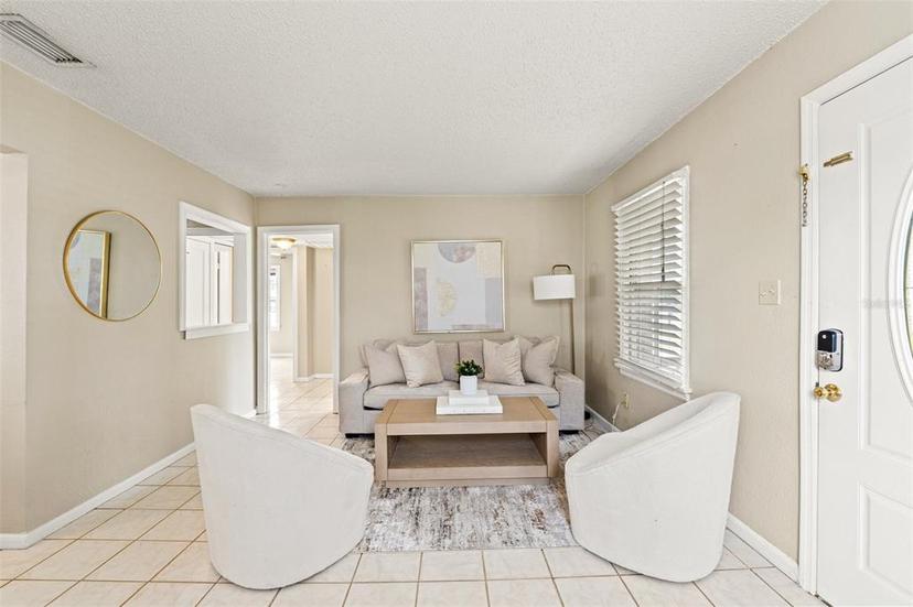 Picture of 1020 W Berry Avenue, Tampa FL 33603