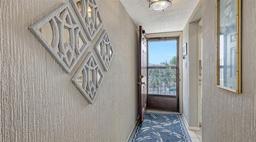 Picture of 3647 Lake Bayshore Drive Unit 416, Bradenton, FL 34205