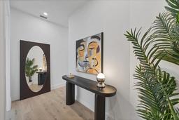 Picture of 33 S Palm Avenue Unit 1702, Sarasota, FL 34236