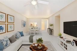 Picture of 1981 Lakewood Club Drive S Unit 4M, St Petersburg, FL 33712