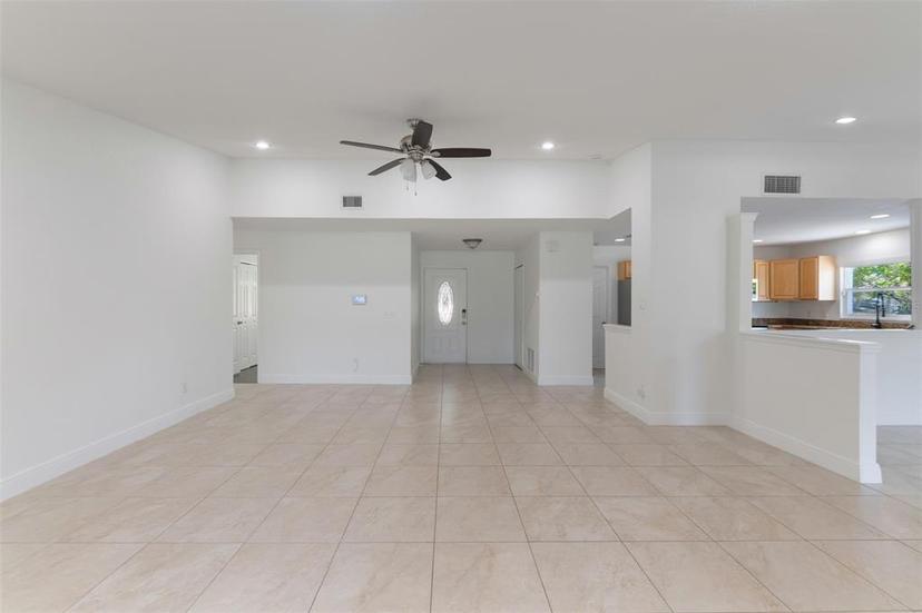 Picture of 7664 Clubhouse Estates Drive, Orlando FL 32819