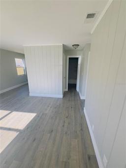 Picture of 739 52Nd Avenue N, St Petersburg, FL 33703