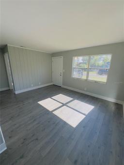 Picture of 739 52Nd Avenue N, St Petersburg, FL 33703