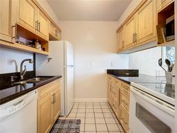 Picture of 4225 S Atlantic Avenue Unit 218, New Smyrna Beach, FL 32169